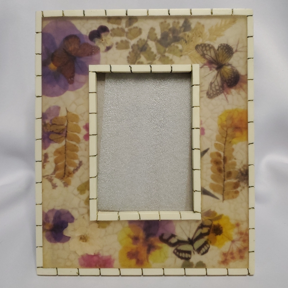 Secret Garden Frame 8.5 x 7" Resin Flower Butterflies Tile 5x3" Inset Tabletop